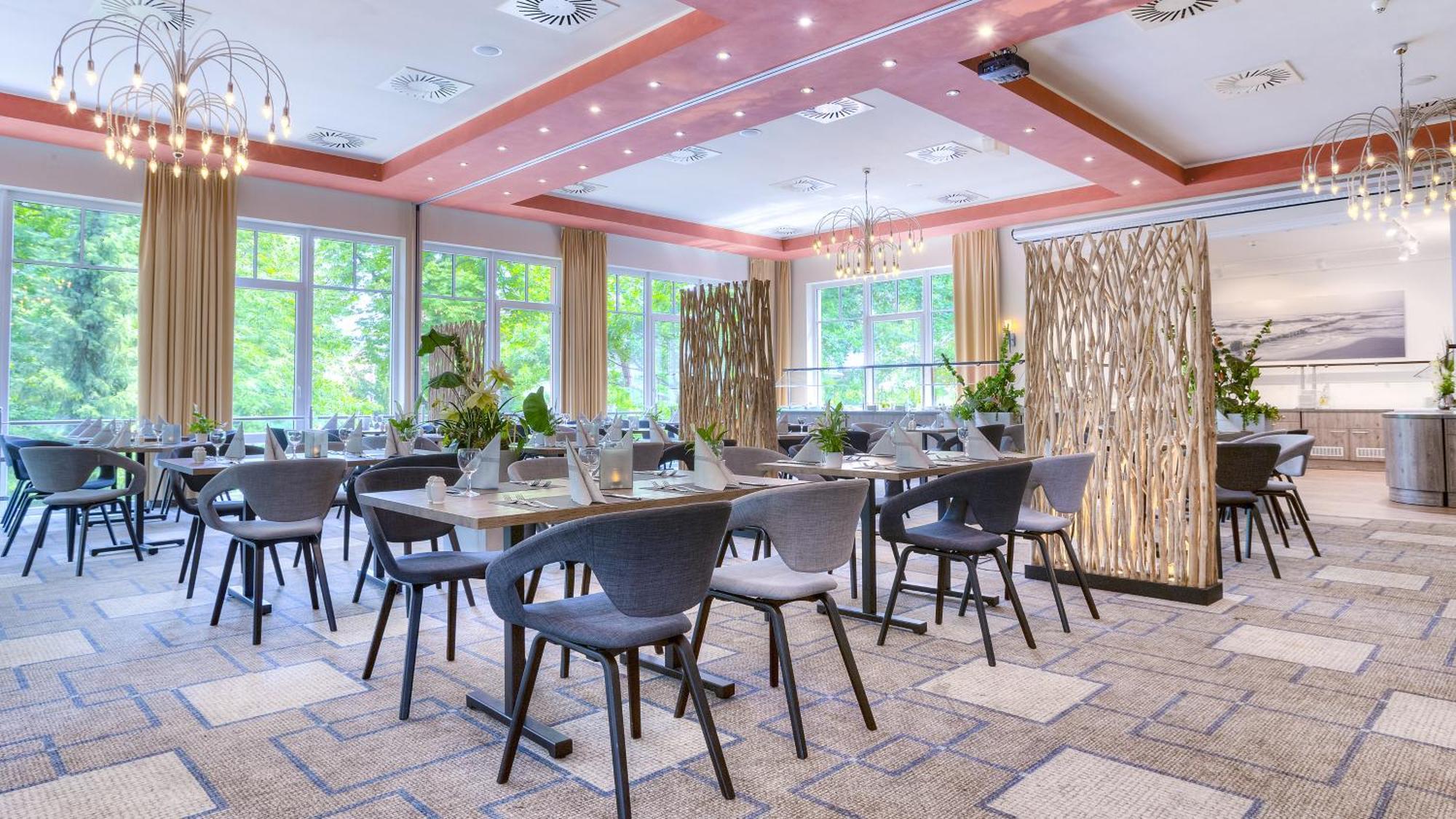Ostseehotel Villen Im Park - Ein Rovell Hotel Heringsdorf Dış mekan fotoğraf