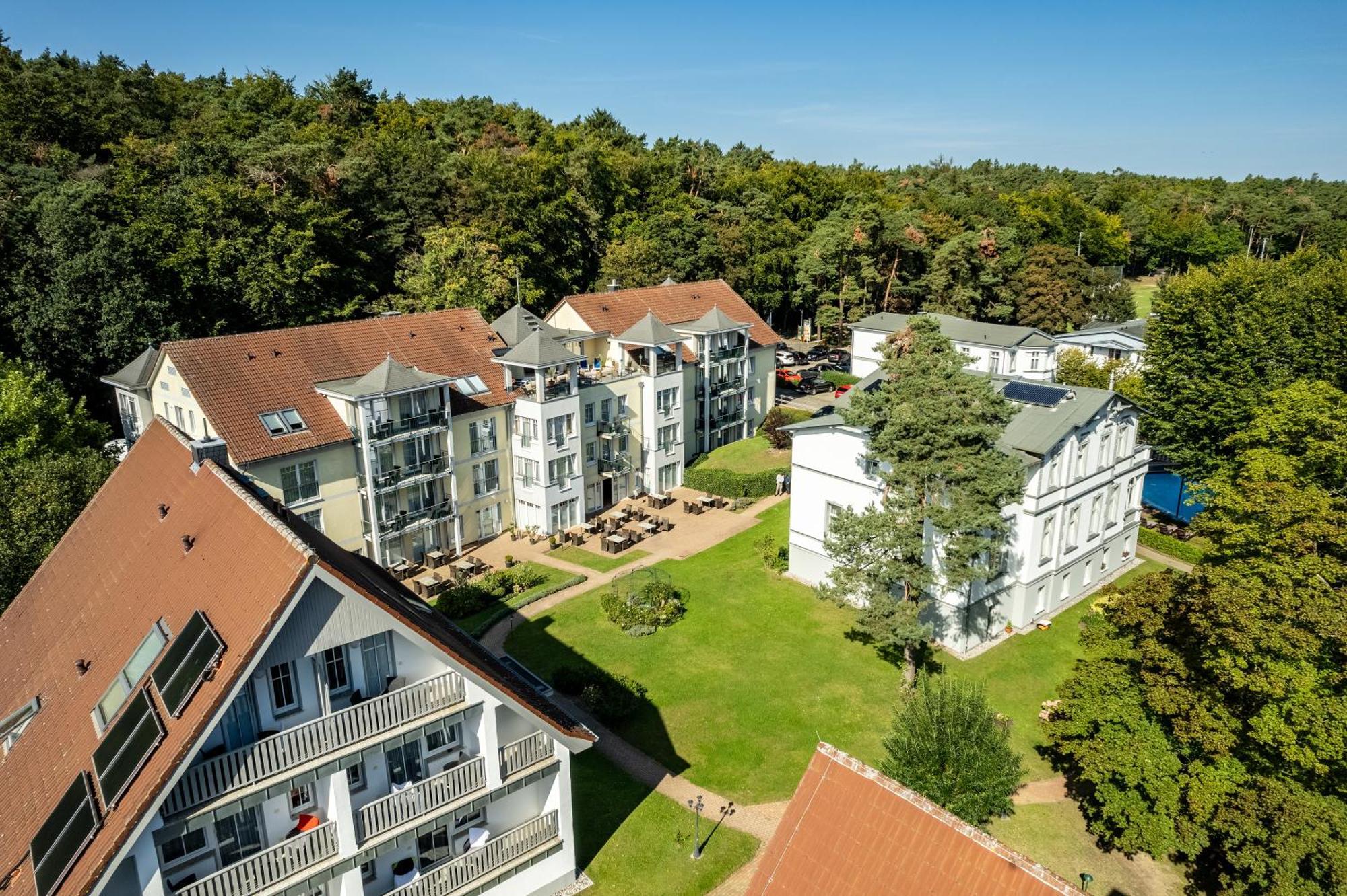 Ostseehotel Villen Im Park - Ein Rovell Hotel Heringsdorf Dış mekan fotoğraf