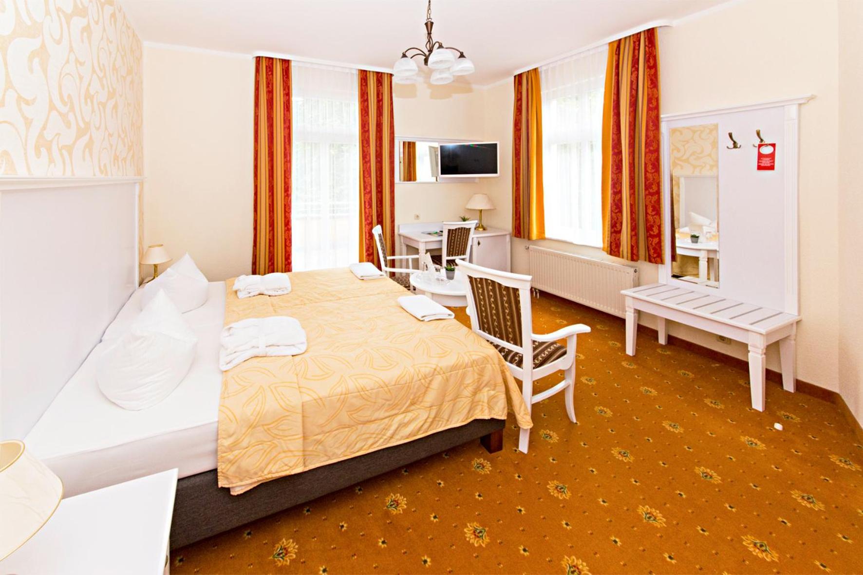 Ostseehotel Villen Im Park - Ein Rovell Hotel Heringsdorf Dış mekan fotoğraf